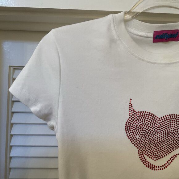 Edikted Crop Shirt White Short Sleeve Heart Design, Size XS - Picture 4 of 8